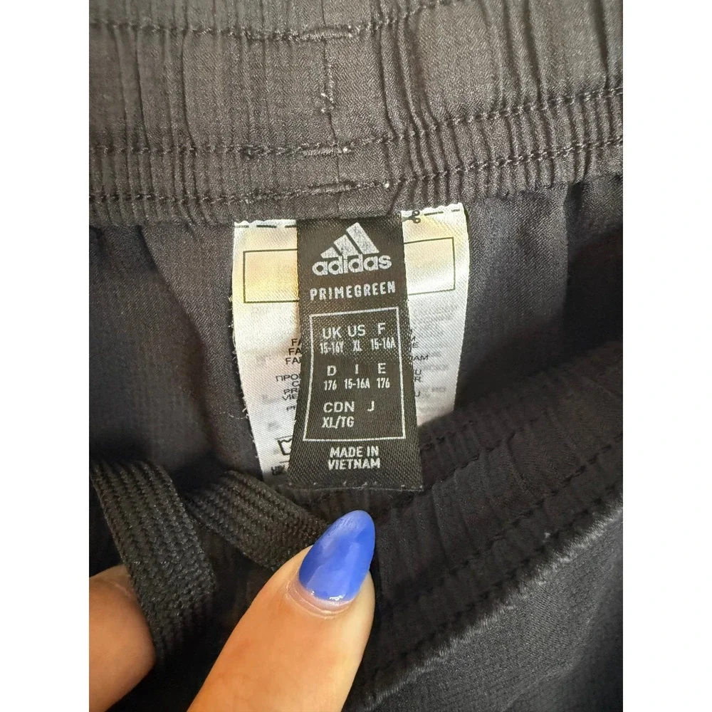 Adidas Boys Black Primegreen AeroReady Athletic Shorts Size XL 15-16Y